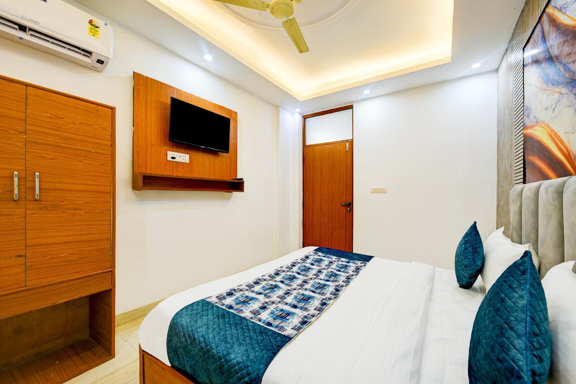 Airport Hotel Kiara - New Delhi Airport מראה חיצוני תמונה