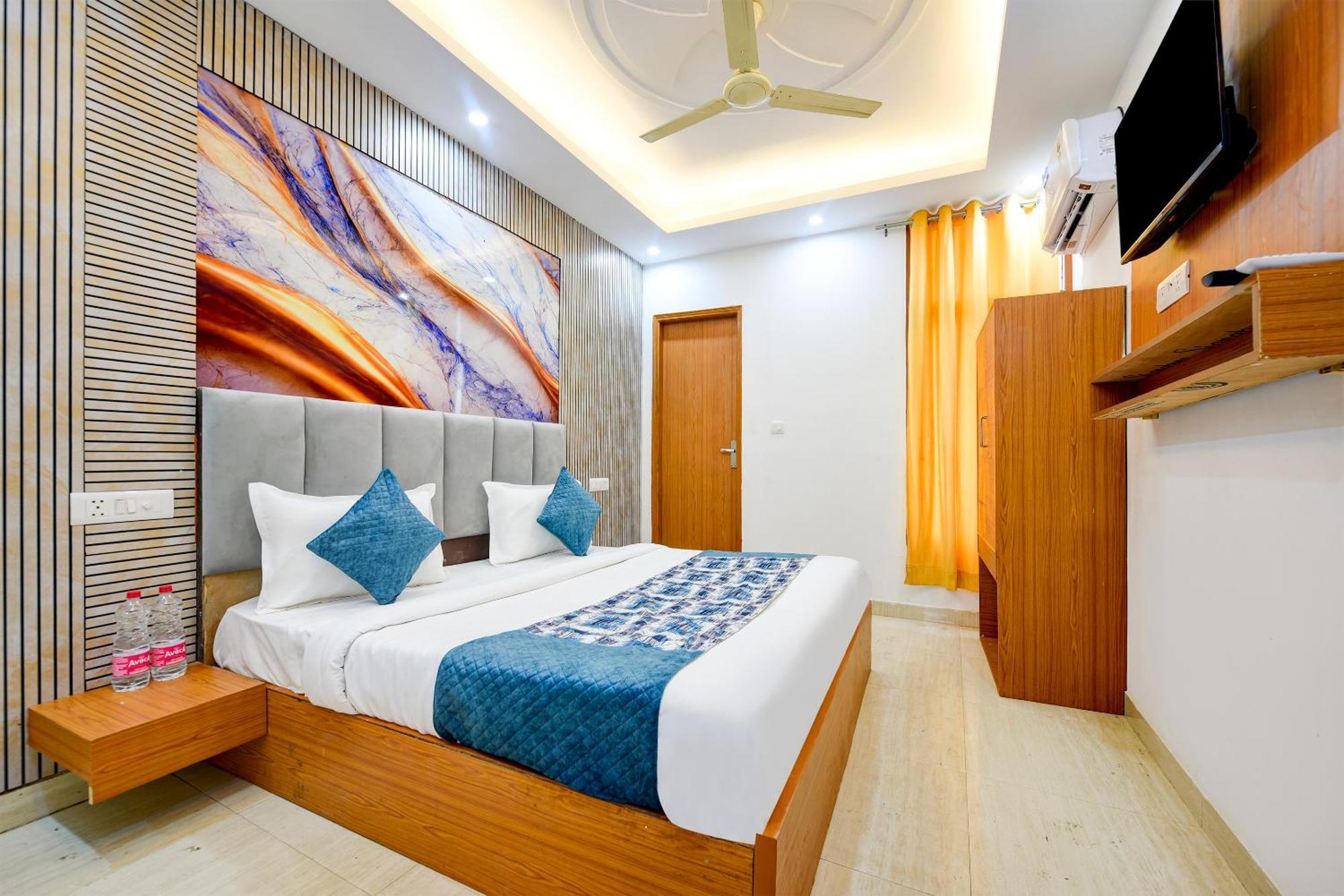 Airport Hotel Kiara - New Delhi Airport מראה חיצוני תמונה