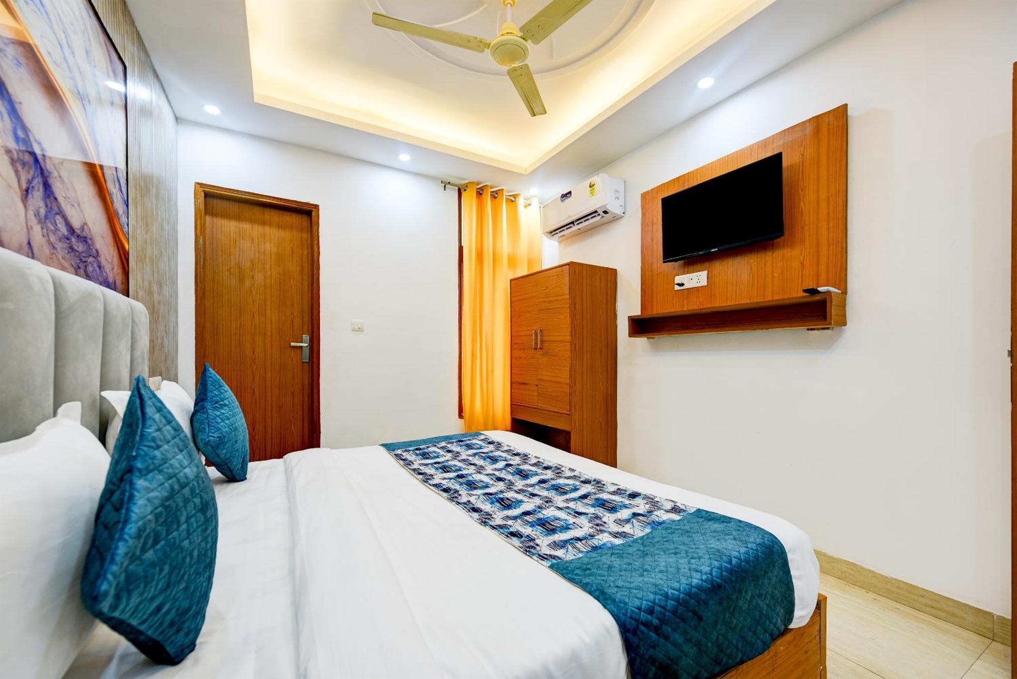 Airport Hotel Kiara - New Delhi Airport מראה חיצוני תמונה