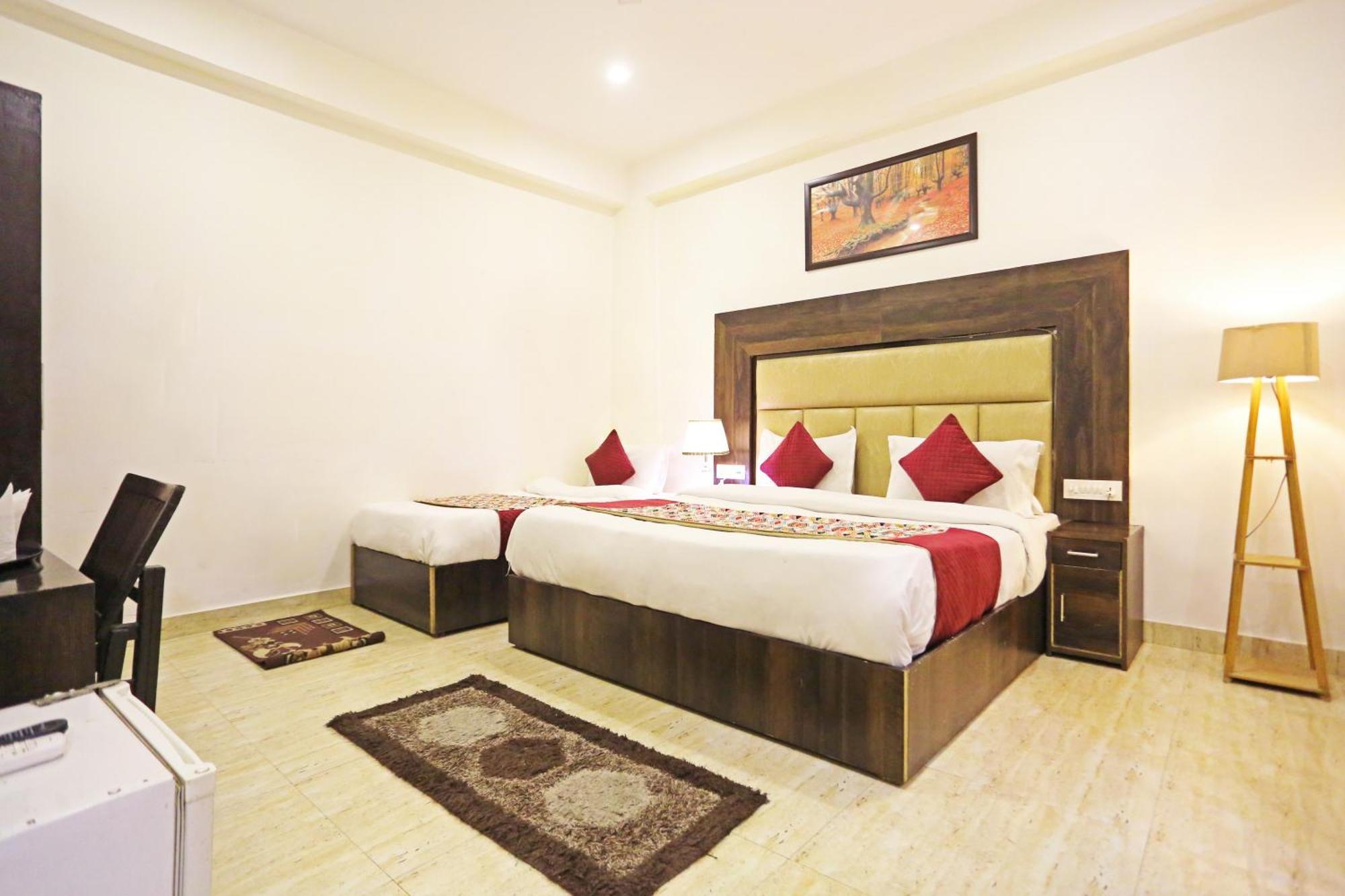 Airport Hotel Kiara - New Delhi Airport מראה חיצוני תמונה