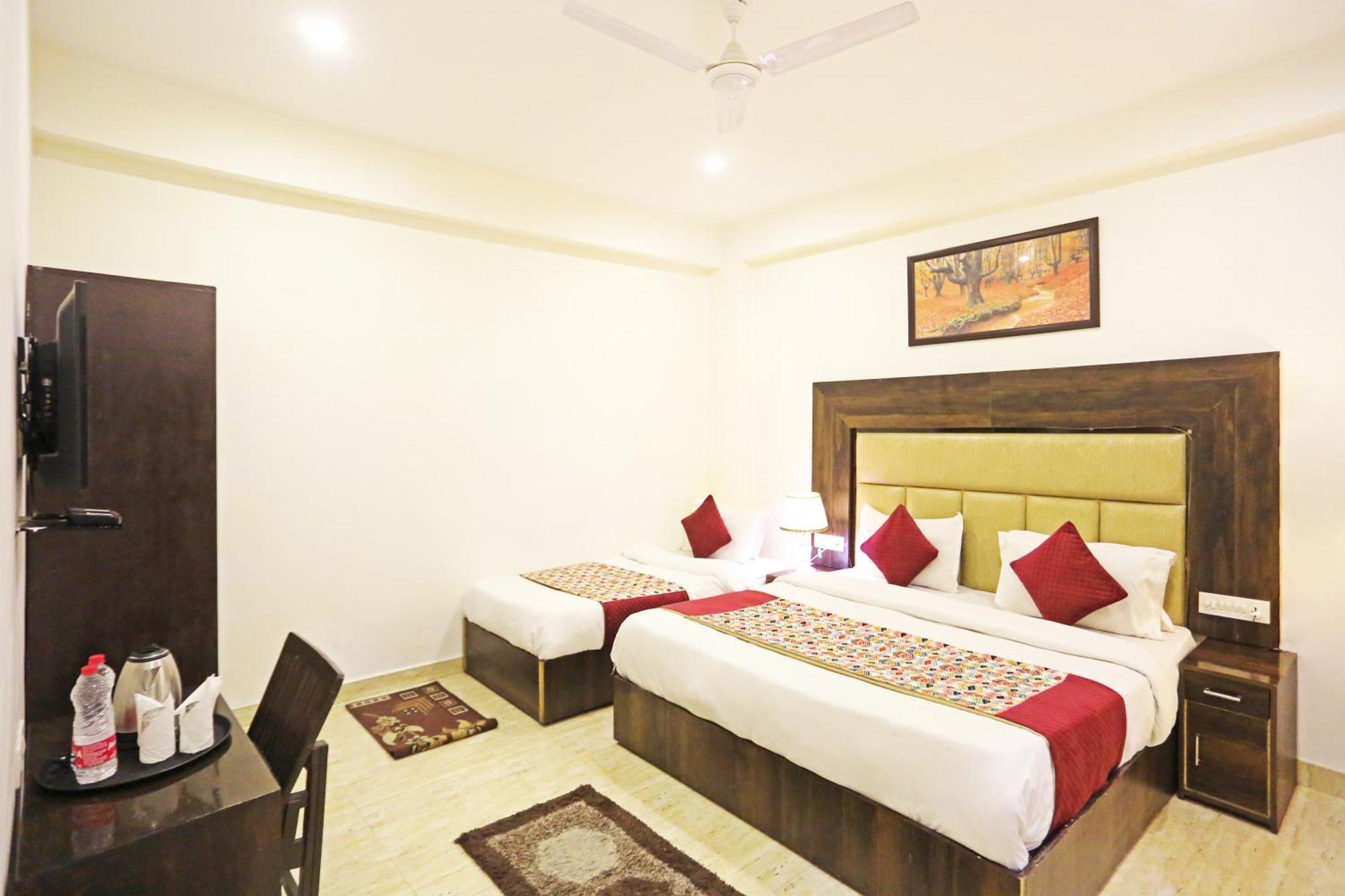 Airport Hotel Kiara - New Delhi Airport מראה חיצוני תמונה