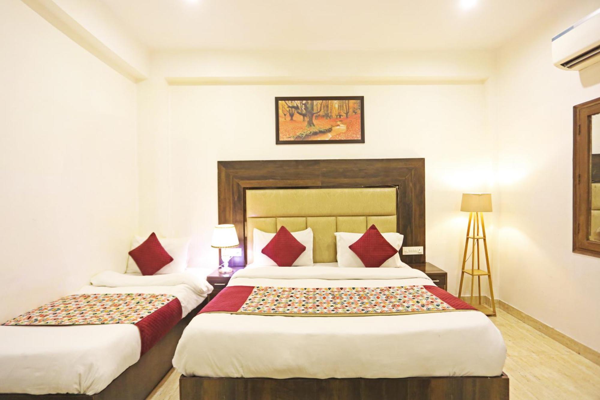 Airport Hotel Kiara - New Delhi Airport מראה חיצוני תמונה