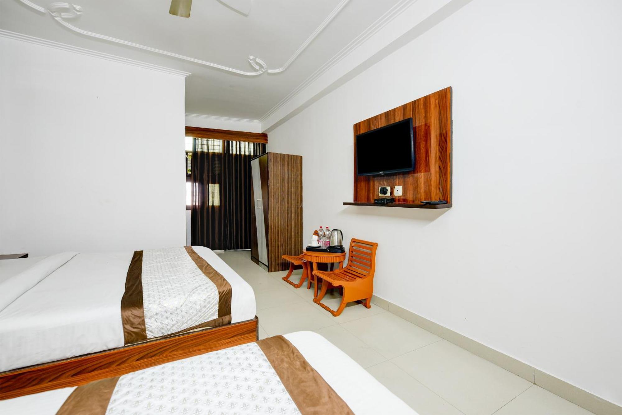 Airport Hotel Kiara - New Delhi Airport מראה חיצוני תמונה