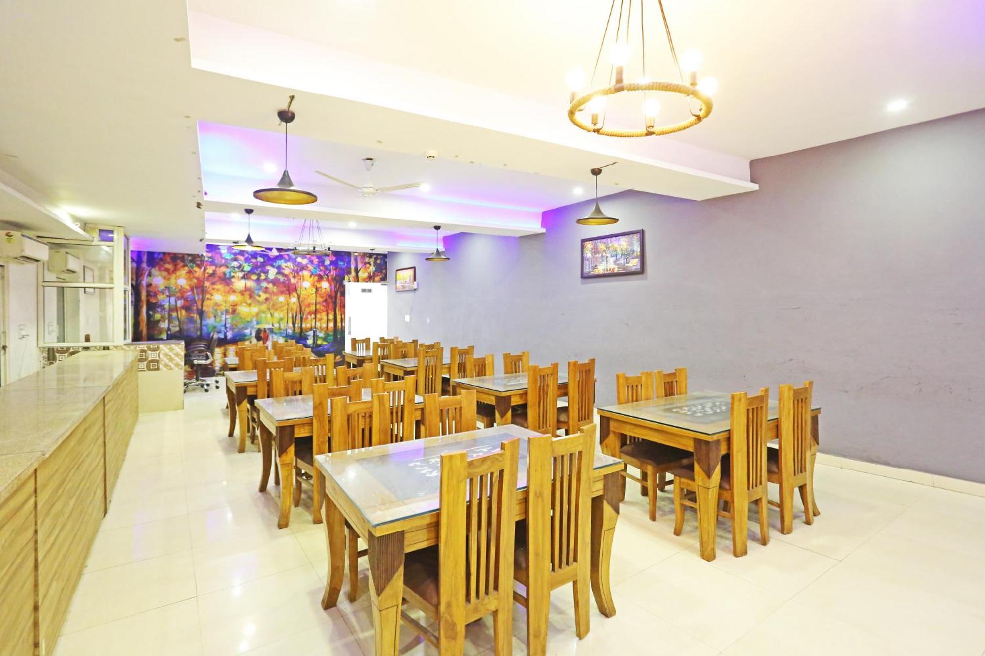 Airport Hotel Kiara - New Delhi Airport מראה חיצוני תמונה