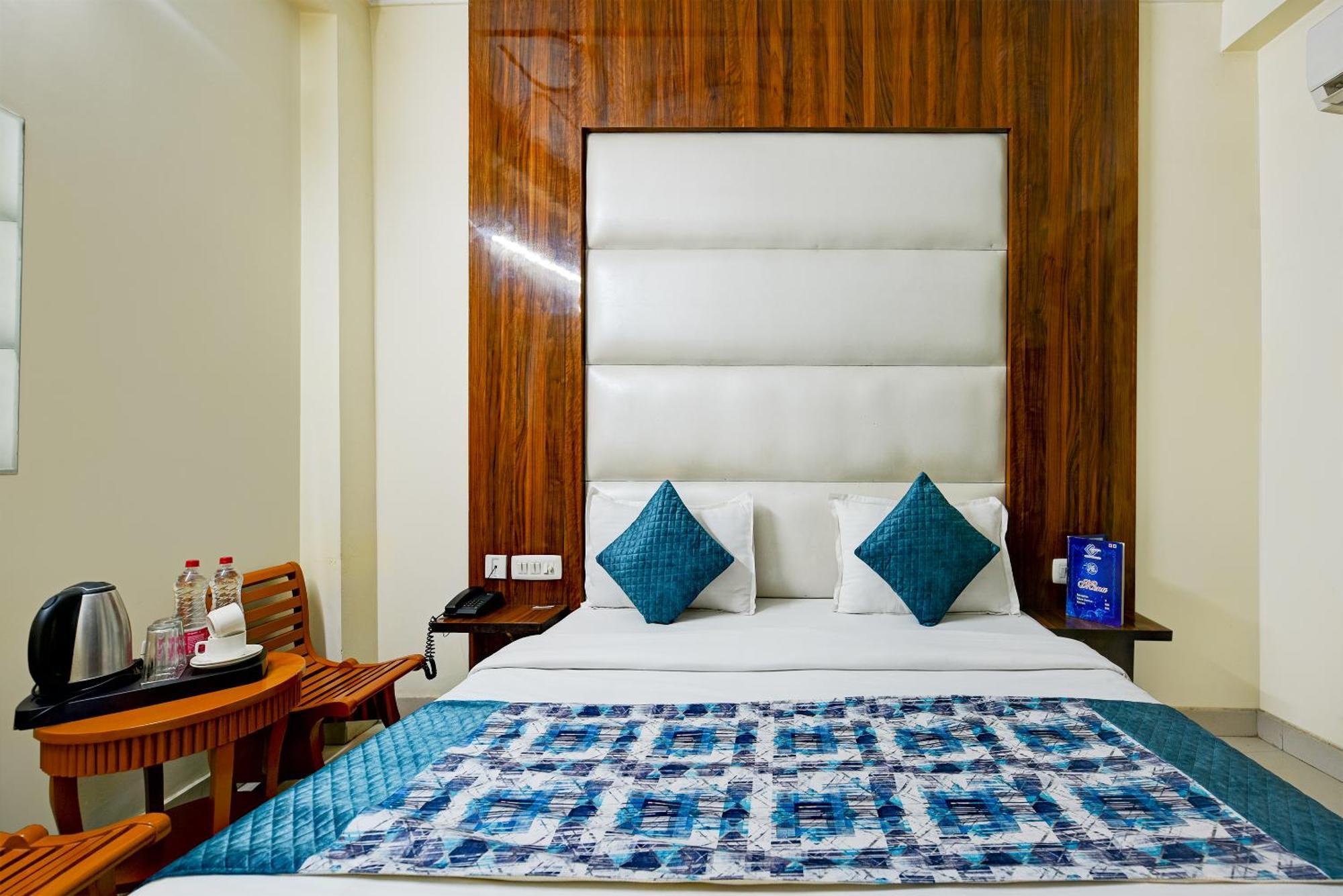 Airport Hotel Kiara - New Delhi Airport מראה חיצוני תמונה