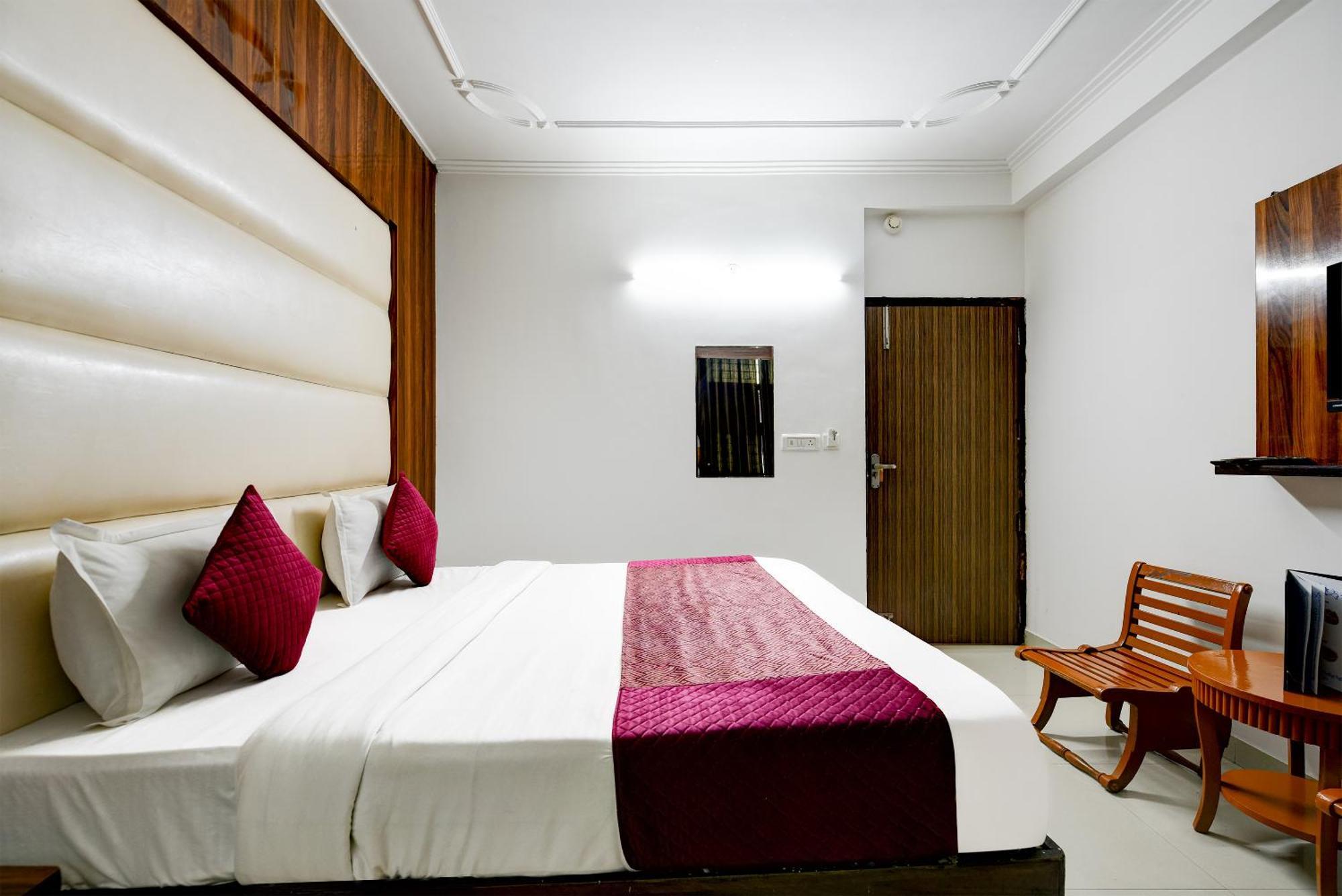 Airport Hotel Kiara - New Delhi Airport מראה חיצוני תמונה