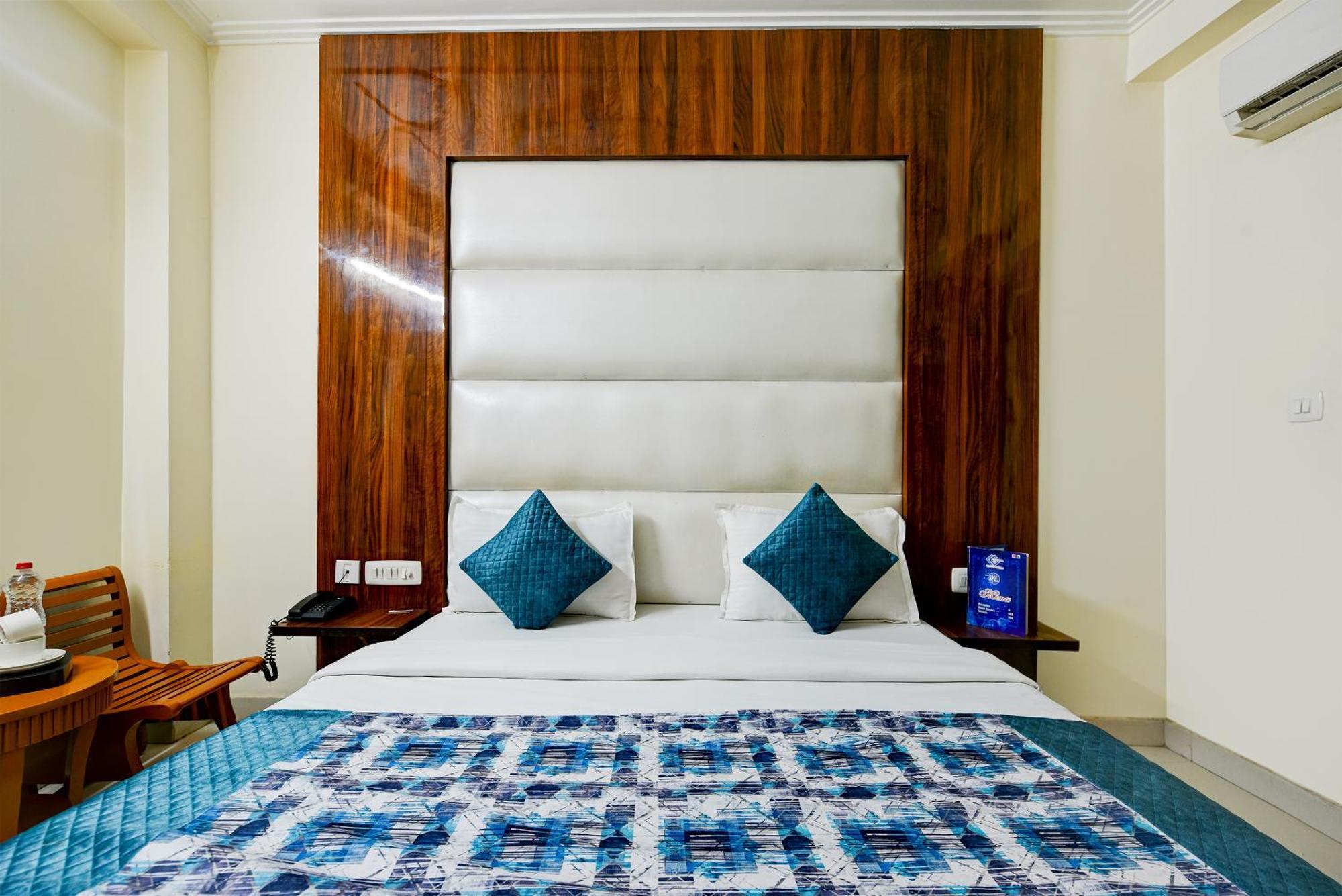 Airport Hotel Kiara - New Delhi Airport מראה חיצוני תמונה
